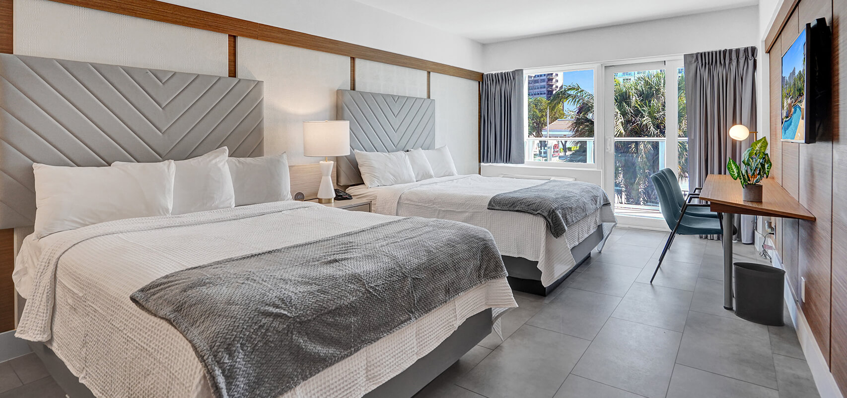 Double queen room with balcony